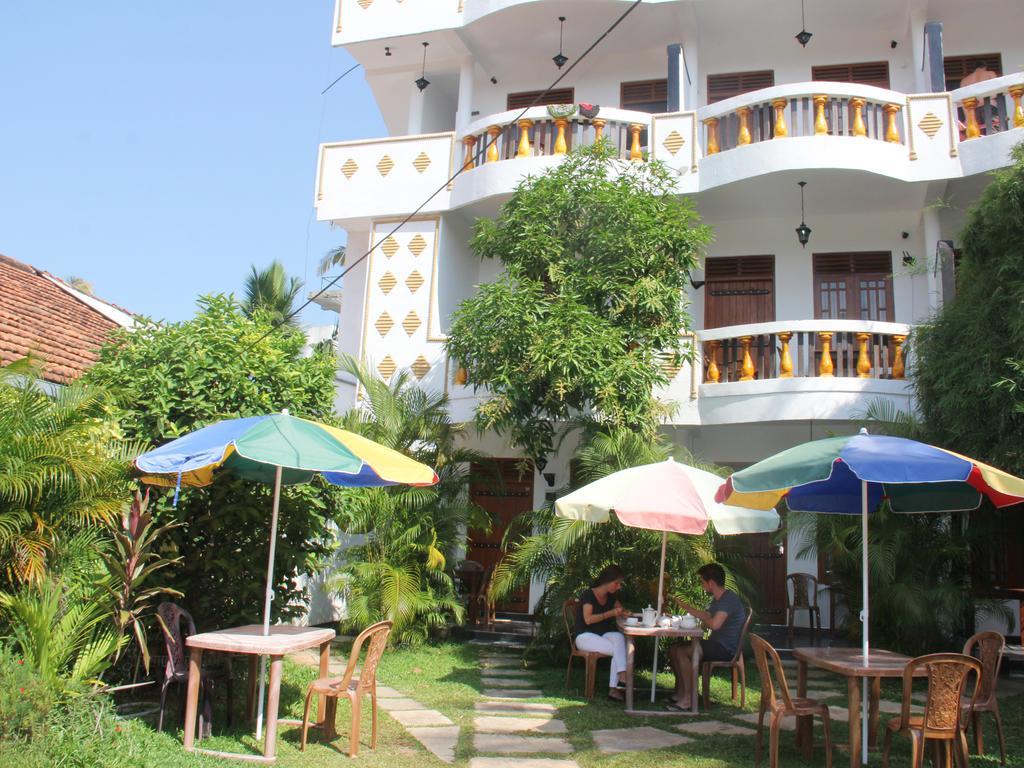 Orchid Rest Hotel Mirissa Exterior foto